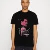 Redefined Rebel Legacy Tee - T-Shirt Print - Black
