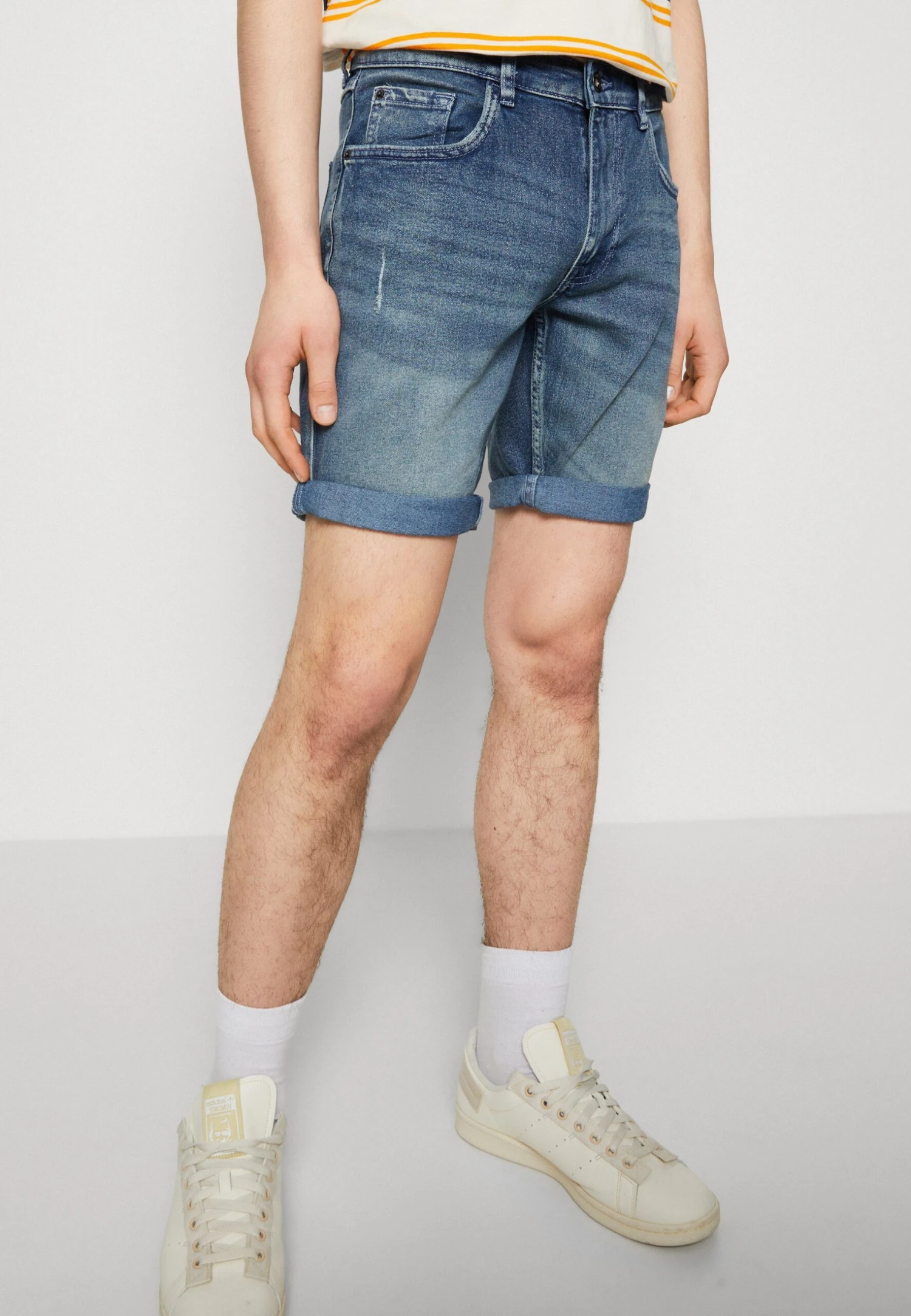 Redefined Rebel Stockholm- Jeansshort - Worn Vintage - Afbeelding 4