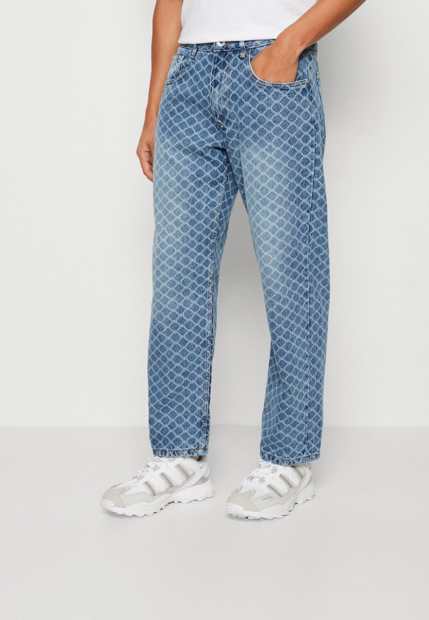 Redefined Rebel Tokyo Print - Relaxed Fit Jeans - Light Blue