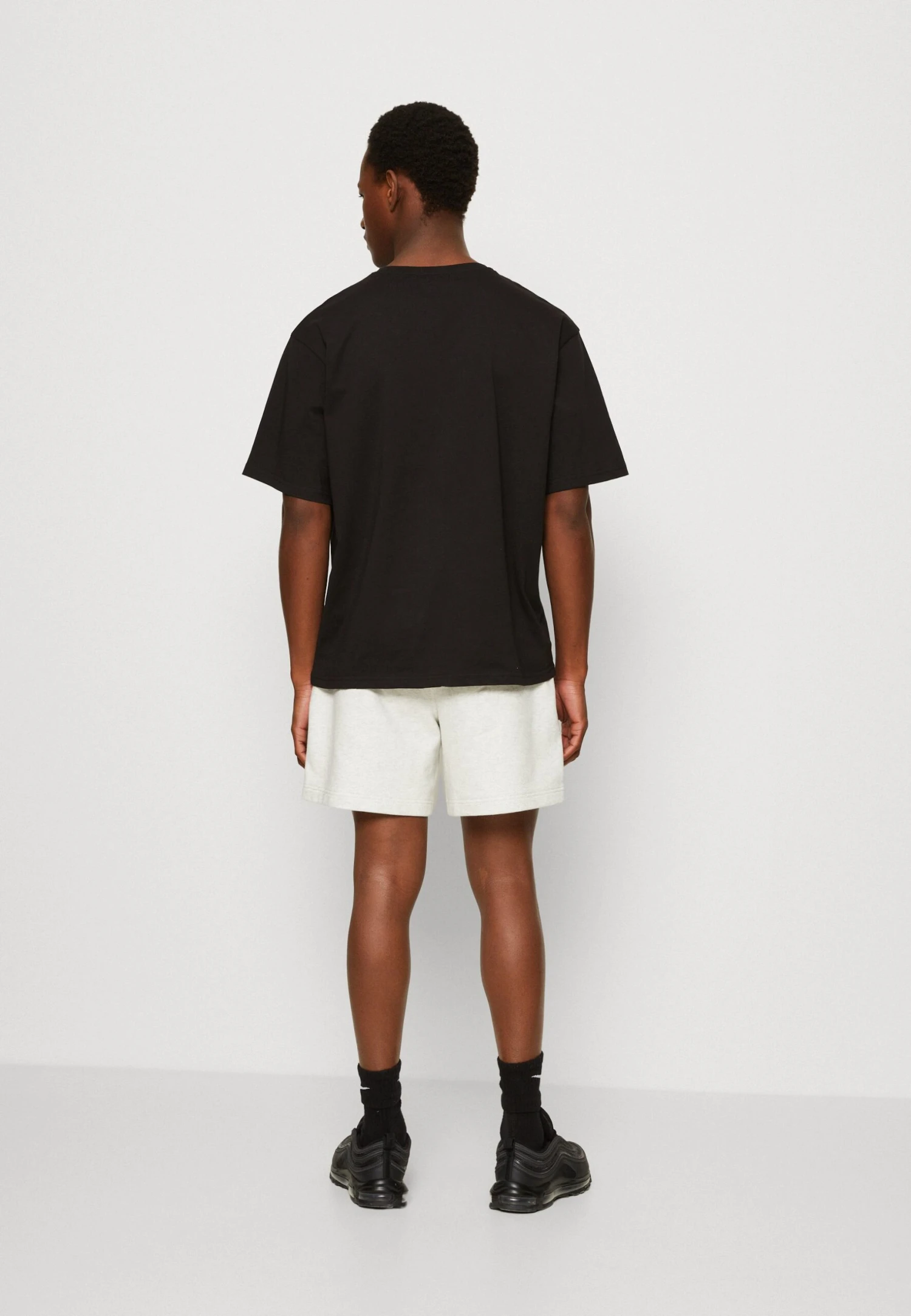 Redefined Rebel Sebastian Tee Unisex - T-Shirt Print - Black - Afbeelding 3