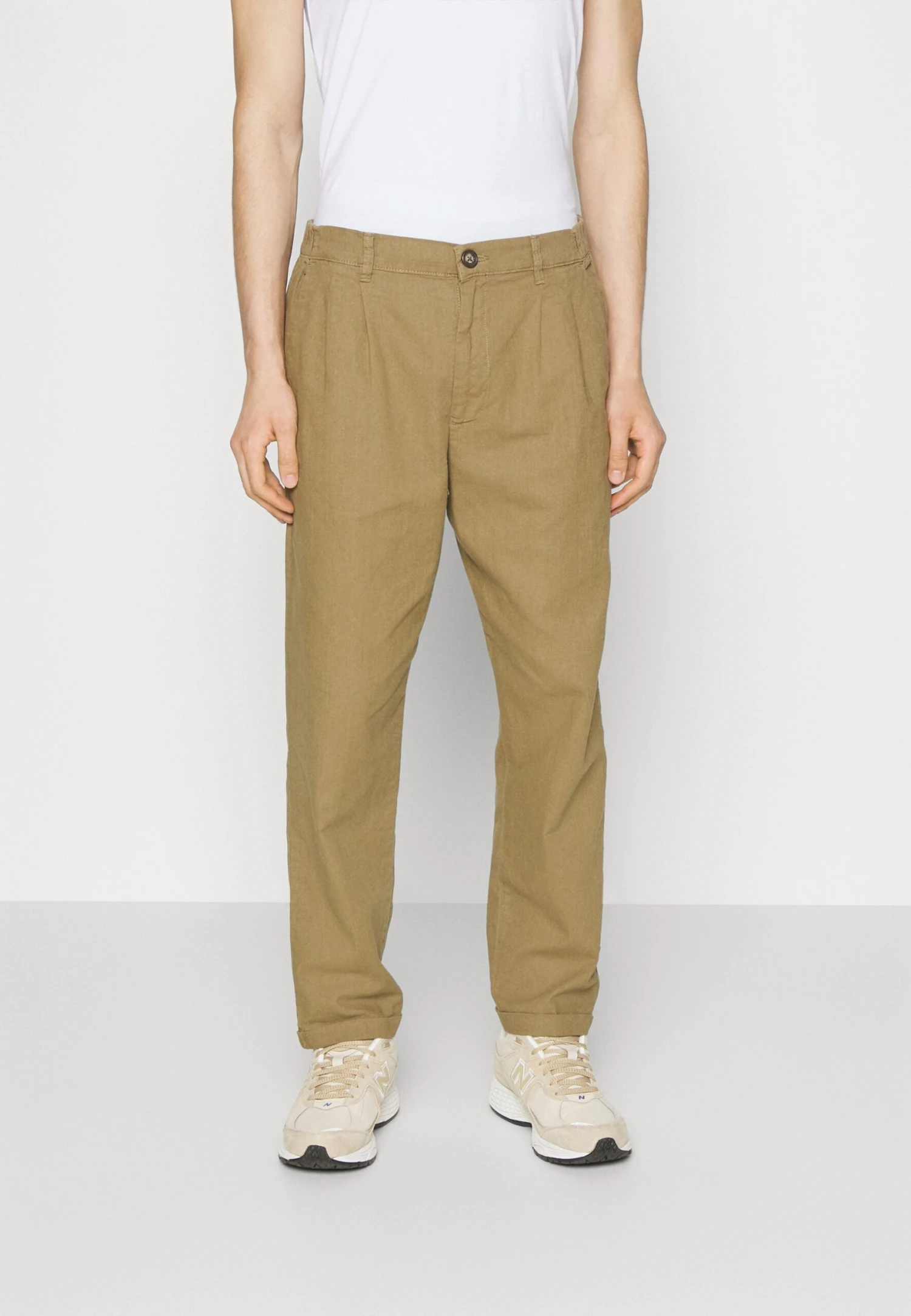 Redefined Rebel Rremir Pants - Chino - Gothic Olive