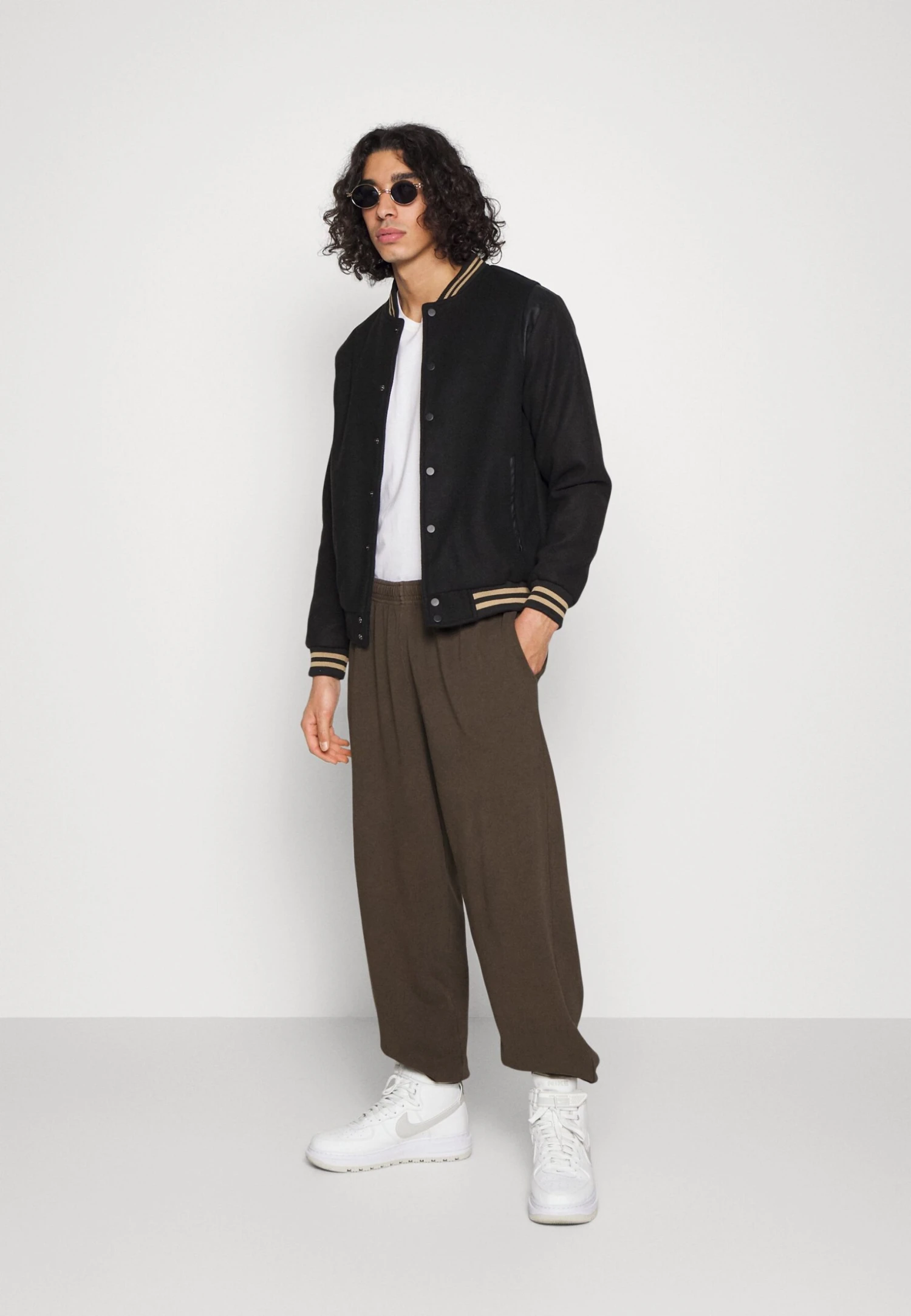 Redefined Rebel Ray Pants - Trainingsbroek - Chocolate Brown - Afbeelding 2