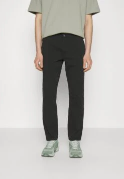 Redefined Rebel Rraugust Pants - Chino - Black